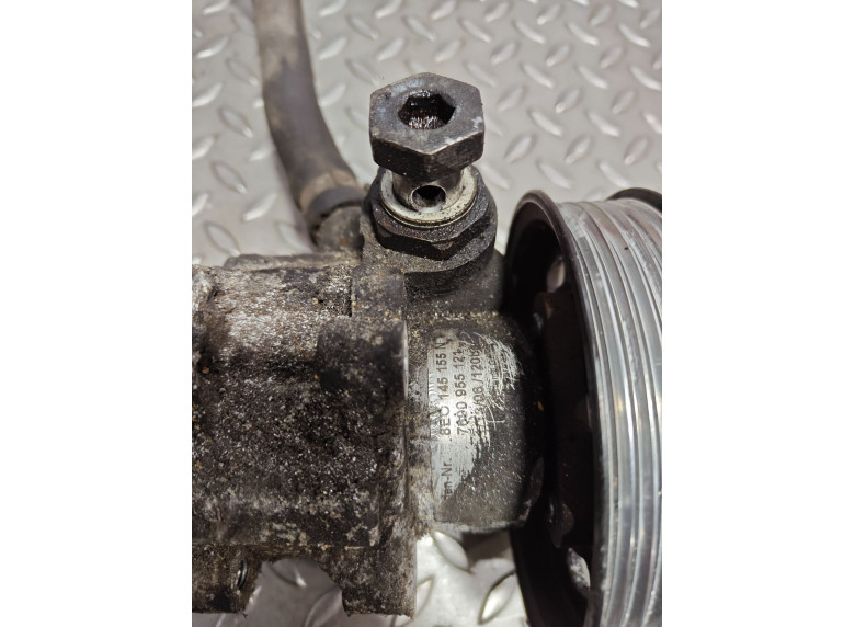 Насос гидроусилителя руля к Audi A4, 2006г.