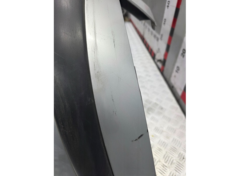 Бампер передний к Volkswagen Passat, 2003г.