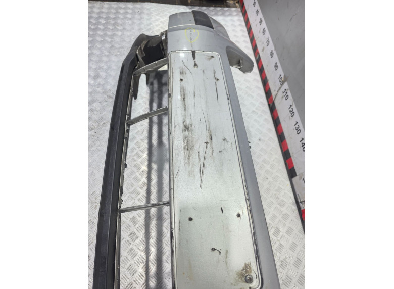 Бампер передний к Volkswagen Passat, 2003г.