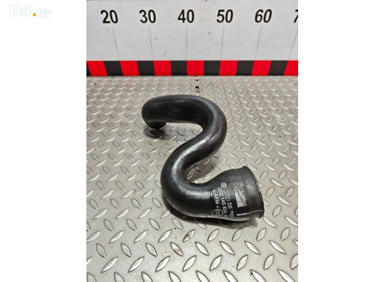 Патрубок интеркулера к Audi A4 2006 г.