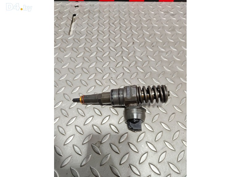 Форсунка к Audi A4 2006 г.