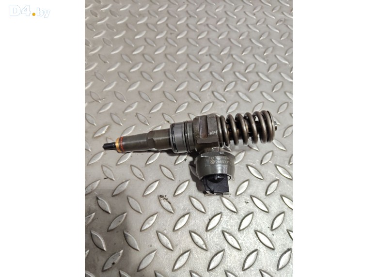 Форсунка к Audi A4 2006 г.