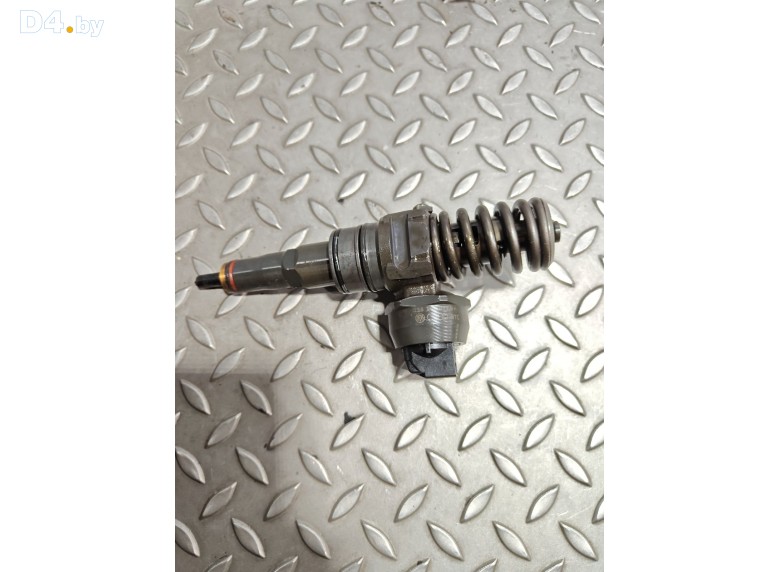 Форсунка к Audi A4 2006 г.
