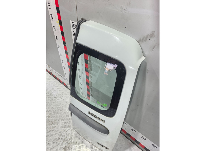 Дверь задняя распашная правая к Dacia Logan, 2011г.