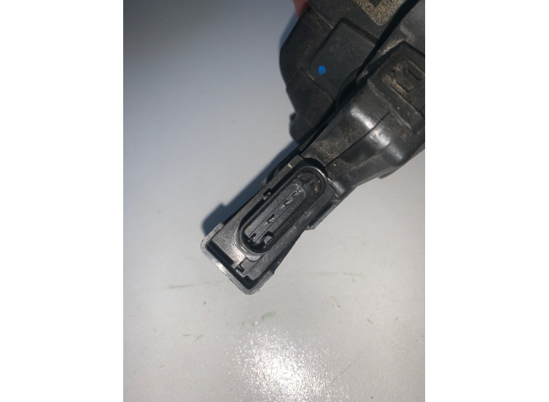 Замок двери задней левой к Peugeot 308, 2022г.