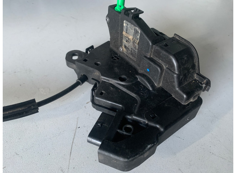 Замок двери задней правой к Peugeot 308, 2022г.