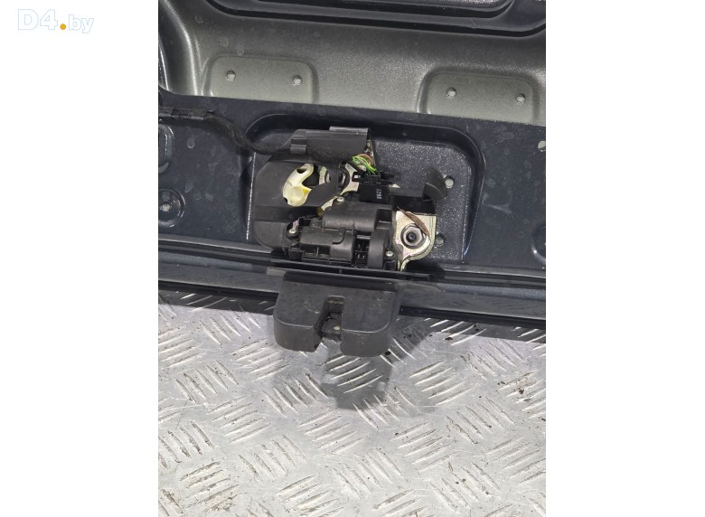 Замок багажника к Audi A4 2008 г.