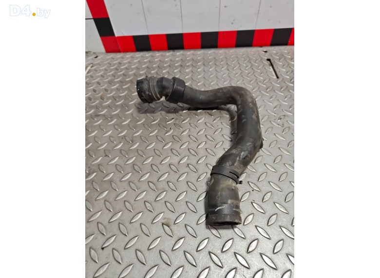 Патрубок радиатора к Audi A4 2005 г.