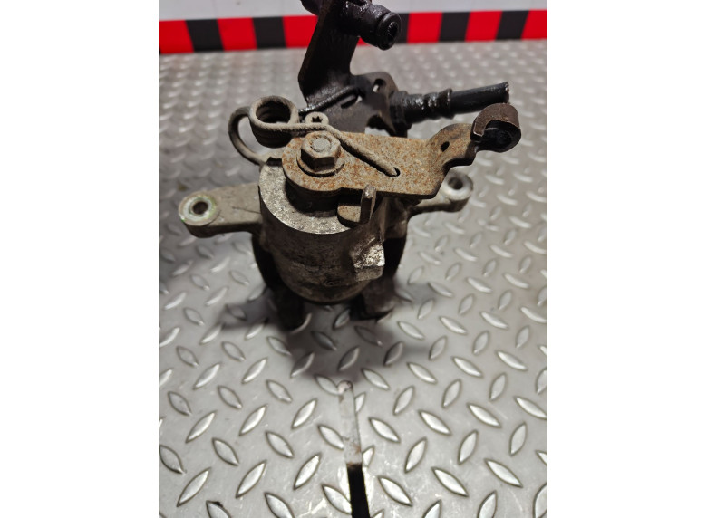 Суппорт задний правый к Volkswagen Touran, 2006г.