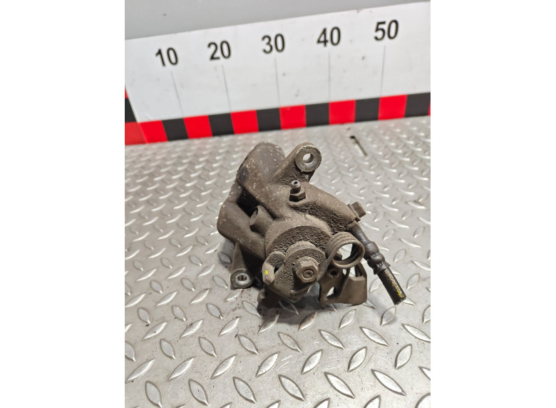 Суппорт задний правый к Peugeot 607, 2006г.