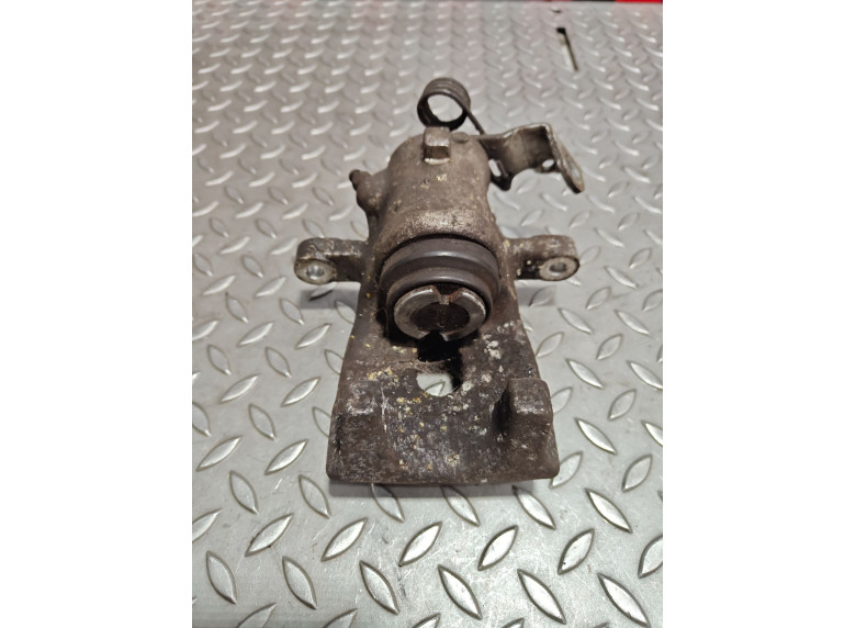 Суппорт задний правый к Opel Astra, 2005г.