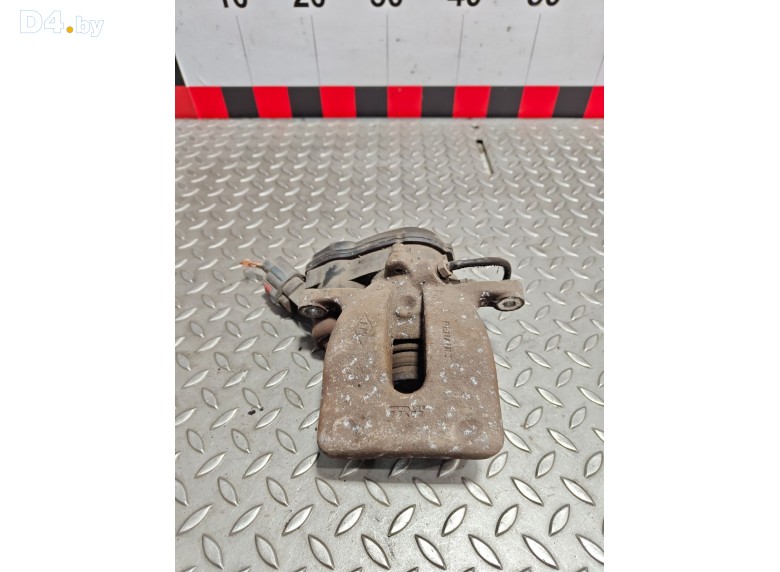 Суппорт задний правый к Renault Scenic 2010 г.