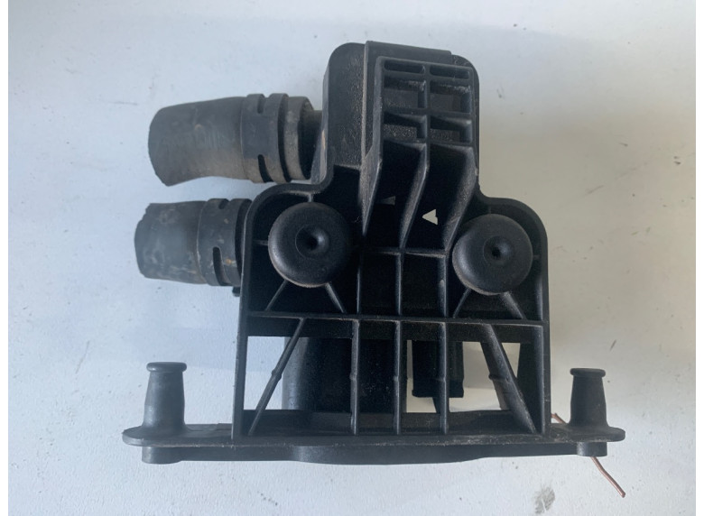 Кран отопителя (печки) к BMW 5 E60/E61, 2007г.