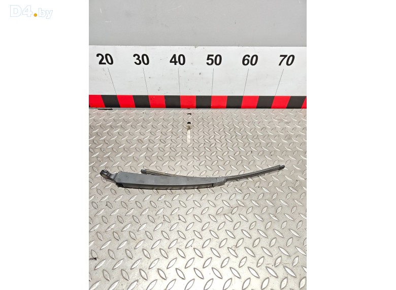 Щеткодержатель задний к Volkswagen GolfPlus 2007 г.