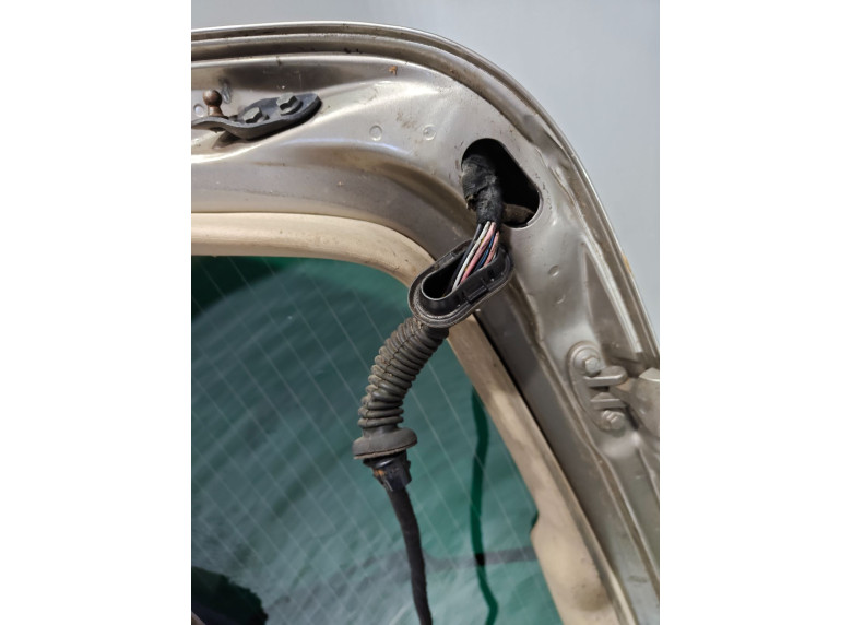 Проводка крышки багажника к Ford Galaxy, 2003г.