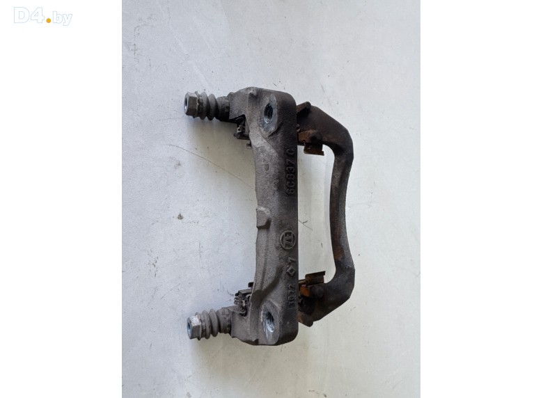 Скоба суппорта переднего к Peugeot 308 2022 г.