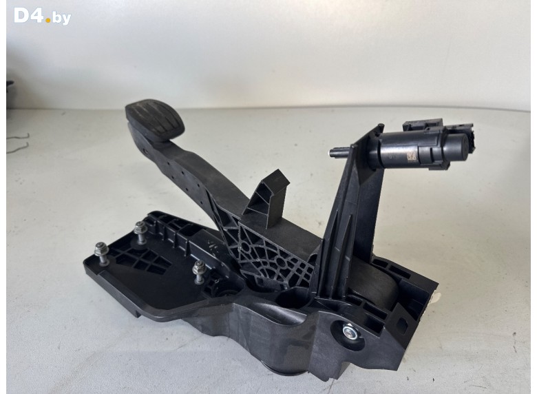 Педаль тормоза к Peugeot 308 2022 г.