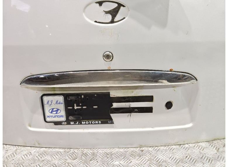 Накладка подсветки номера к Hyundai H200, 2002г.