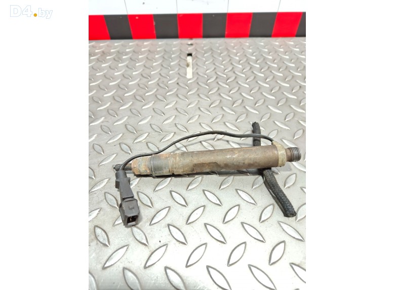 Форсунка управляющая к Volkswagen Golf 2001 г.