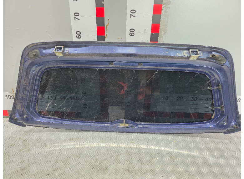 Стекло заднее к Renault Scenic RX4, 2001г.