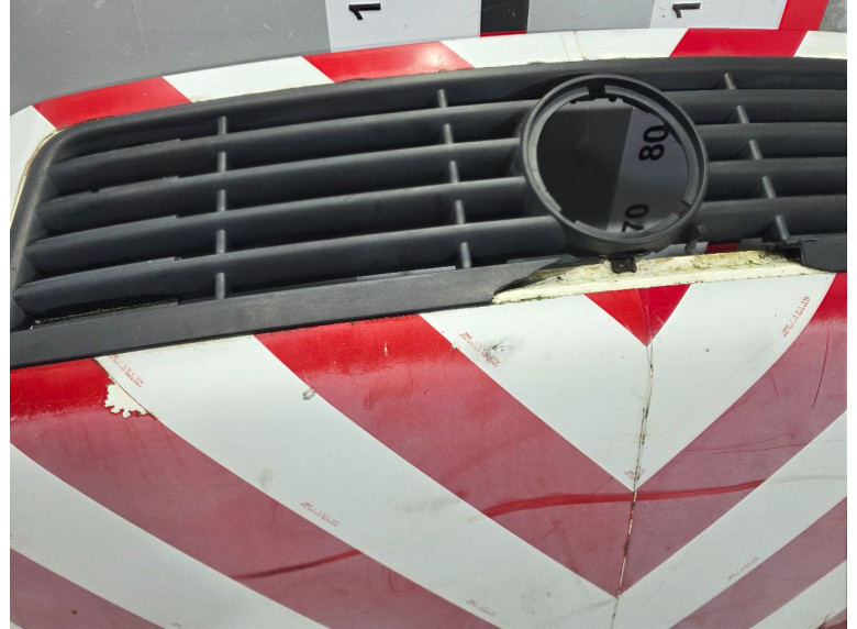 Капот к Volkswagen LT, 2001г.