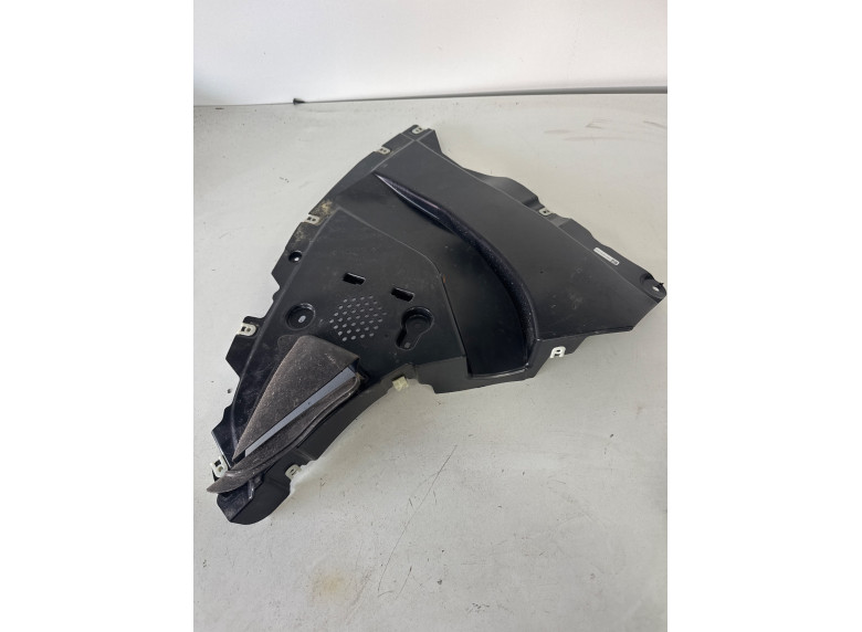 Защита арок передняя правая (подкрылок) к BMW XM G09, 2023г.