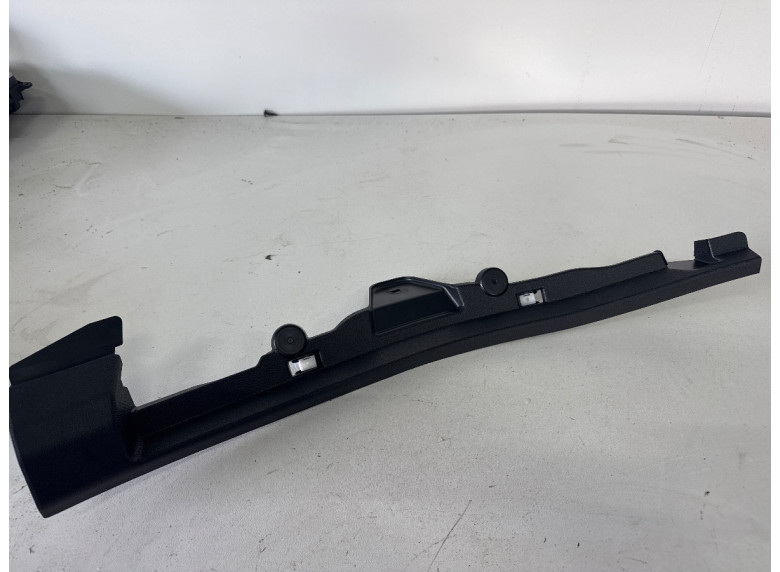 Пластик салона к BMW XM G09, 2023г.