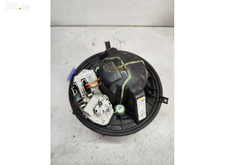 Моторчик печки к BMW 1E87/E81/E82/E88 2006 г.