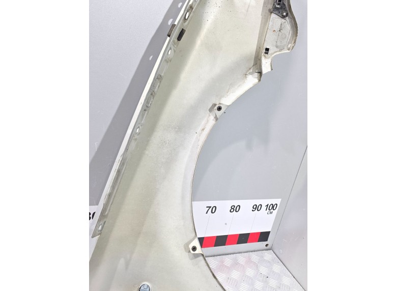 Крыло переднее левое к Крыло переднее левое к Volkswagen Passat 1999 г. Passat