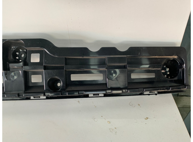 Кронштейн крепления бампера заднего к BMW XM G09, 2023г.