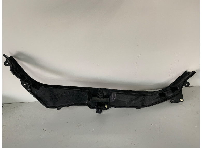 Пластик моторного отсека к BMW XM G09, 2023г.