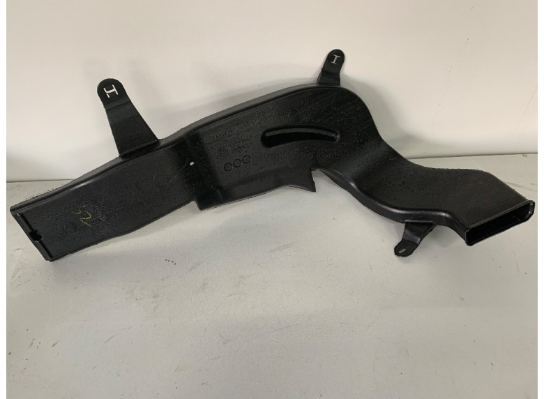 Воздуховод отопителя (печки) к BMW XM G09, 2023г.