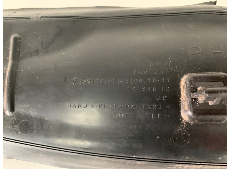 Пыльник крыла переднего правого к BMW XM G09, 2023г.