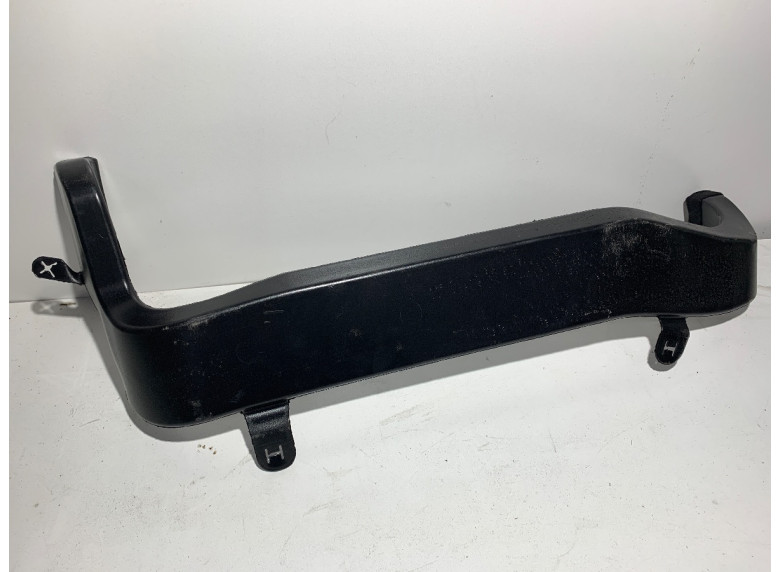 Воздуховод к BMW XM G09, 2023г.