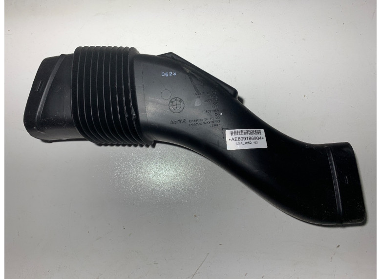 Патрубок воздушного фильтра к BMW XM G09, 2023г.