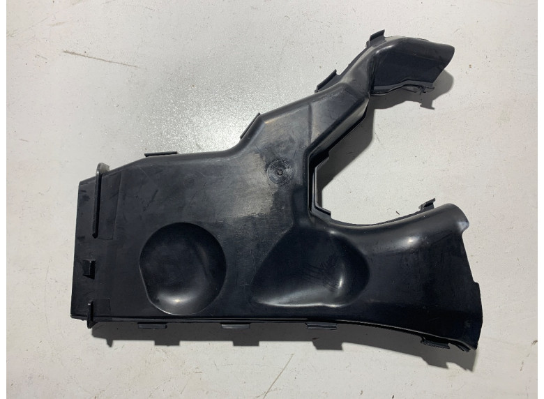 Водосток капота к BMW XM G09, 2023г.