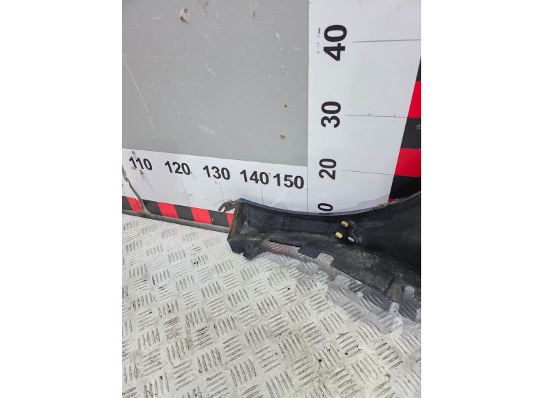 Крыло переднее правое к Renault Scenic RX4, 2001г.