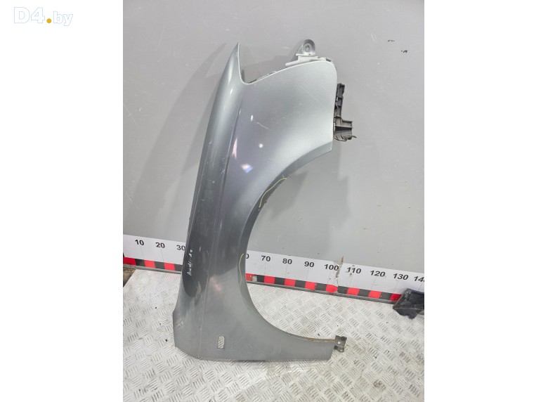 Крыло переднее правое к Audi A4 2006 г.