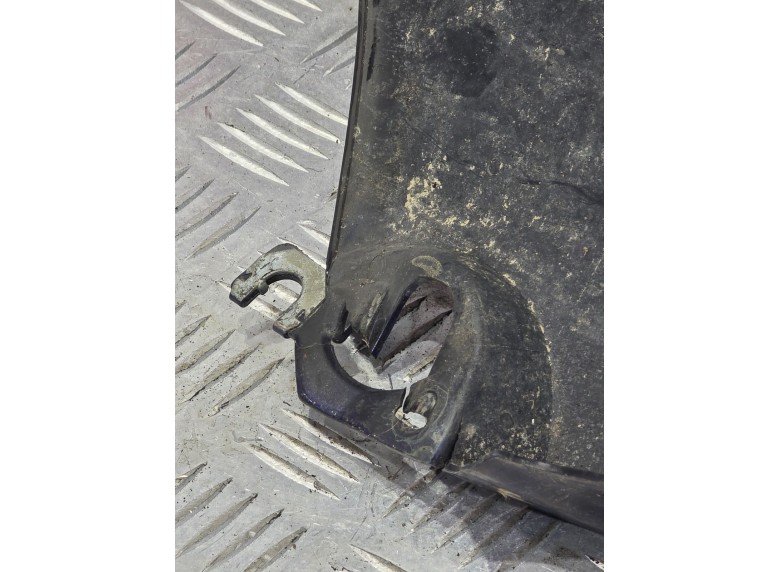 Крыло переднее левое к Крыло переднее левое к Renault ScenicRX4 2001 г. Scenic RX4