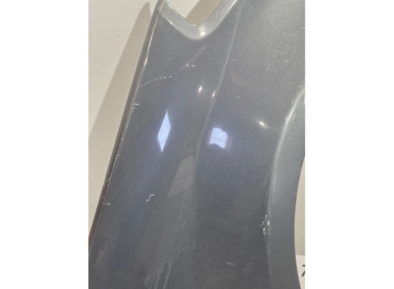 Крыло переднее правое к Крыло переднее правое к Dacia Sandero 2012 г. Sandero