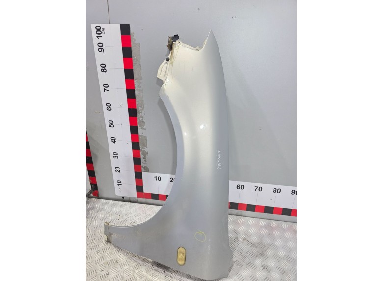 Крыло переднее левое к Крыло переднее левое к Volkswagen Passat 1998 г. Passat