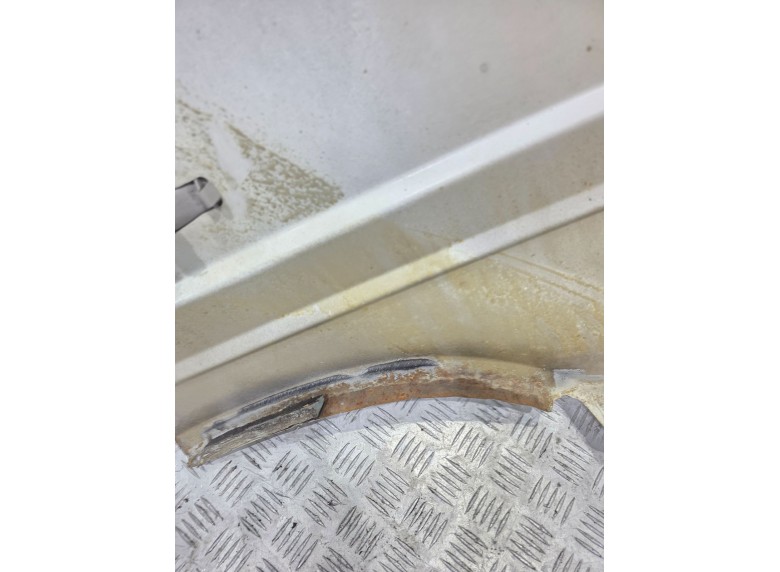 Крыло переднее левое к Крыло переднее левое к Volkswagen LT 2001 г. LT