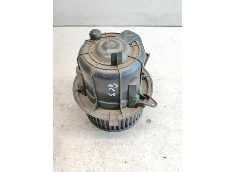 Моторчик печки к Citroen C3
