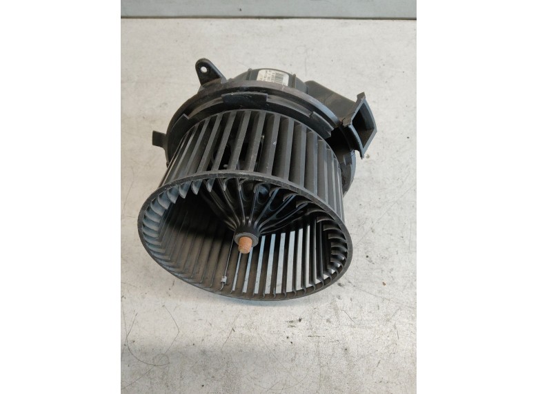 Моторчик печки к Моторчик печки к Citroen C3 2010 г. C3