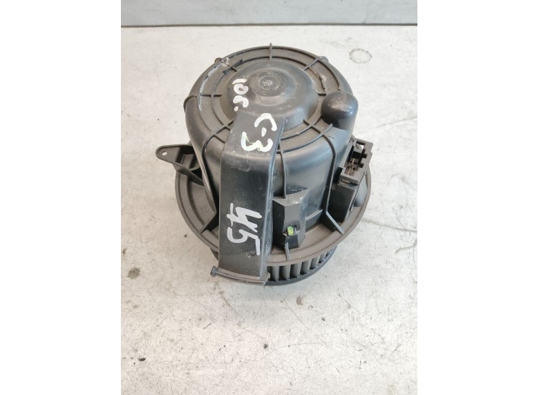 Моторчик печки к Моторчик печки к Citroen C3 2010 г. C3