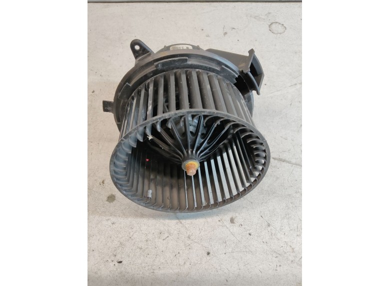 Моторчик печки к Моторчик печки к Citroen C3 2010 г. C3