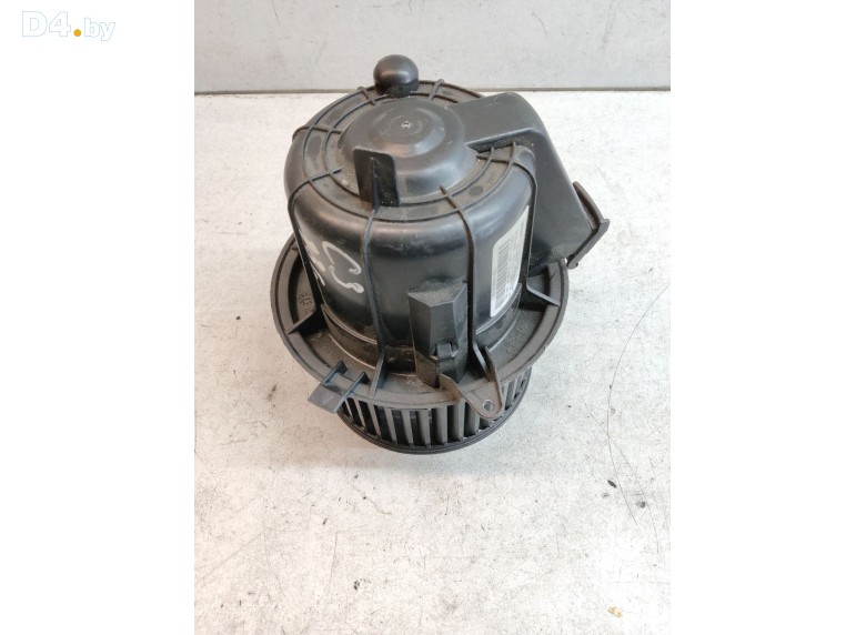 Моторчик печки к Citroen C3 2010 г.