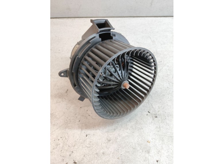 Моторчик печки к Моторчик печки к Citroen C3 2010 г. C3