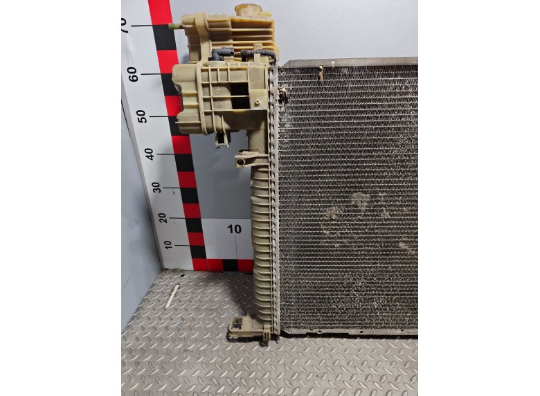 Радиатор (основной) к Радиатор (основной) к Mercedes VitoW638 2000 г. Vito W638