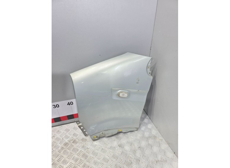 Крыло переднее левое к Renault Master